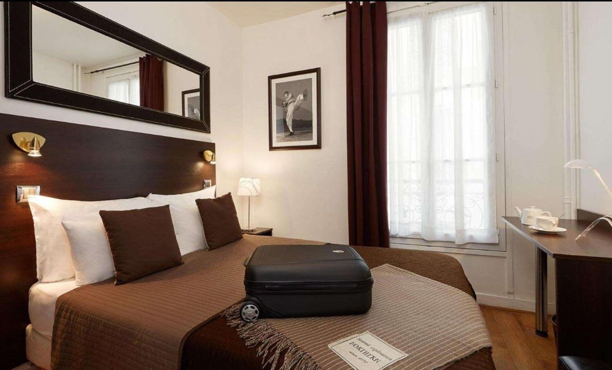 Hotel Le Twelve Paris Exterior photo
