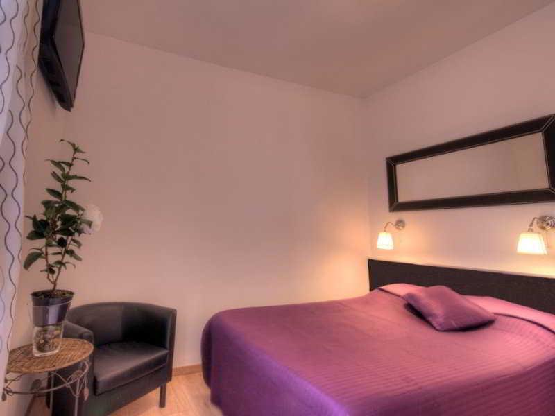 Hotel Le Twelve Paris Exterior photo